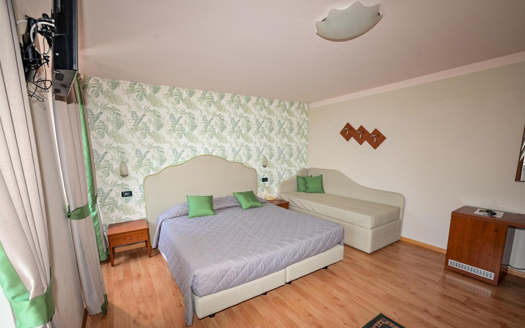 Hotel La Fenice E Sole Tremosine 외부 사진